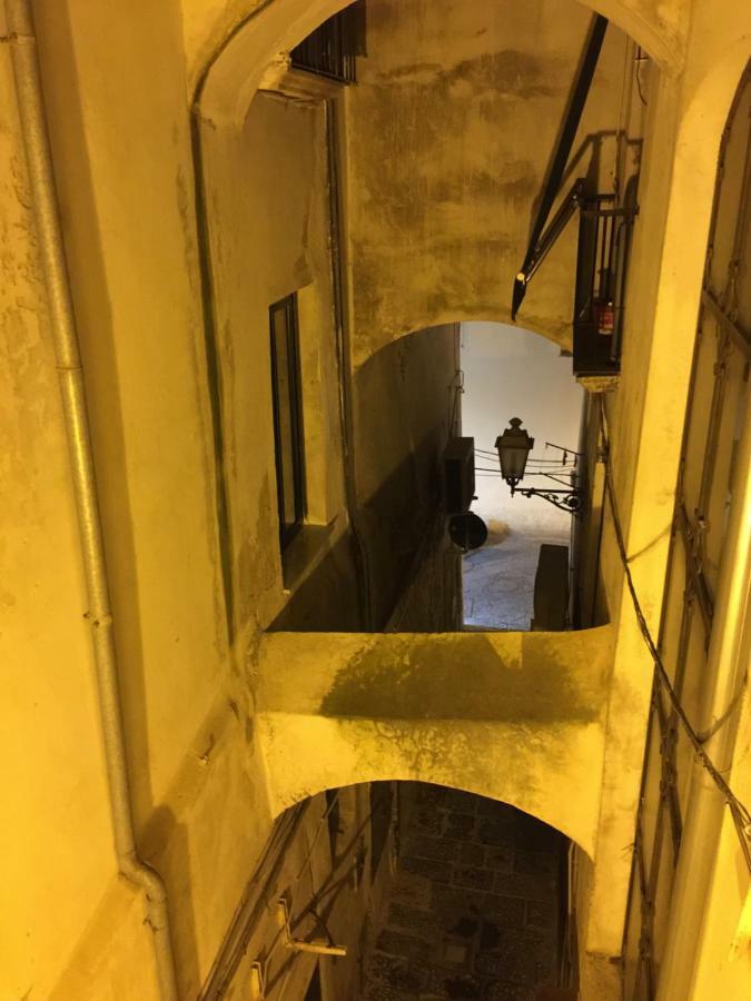 Dimora dei Mercanti Salerno Esterno foto